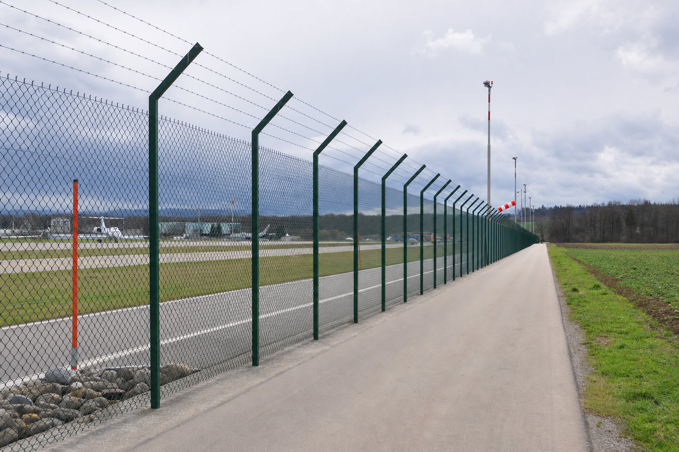 Security Fence Texture Local Security Fence Installation Ennis TX | Custom Ennis Fence